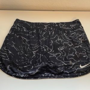 Nike tennis sport skirt. Size M